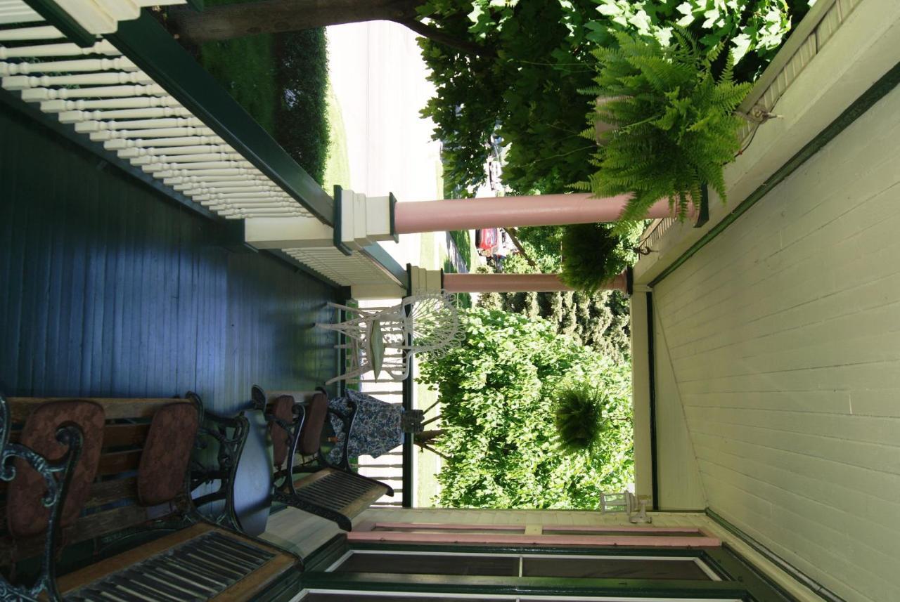 ווינדזור Ye Olde Walkerville Bed & Breakfast מראה חיצוני תמונה